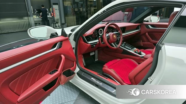 Porsche 911(992) id 4178475 из Кореи 20