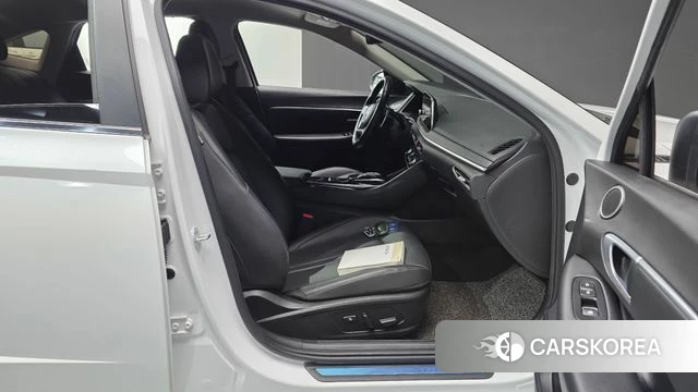 Hyundai Sonata (DN8) id 4188213 из Кореи 32