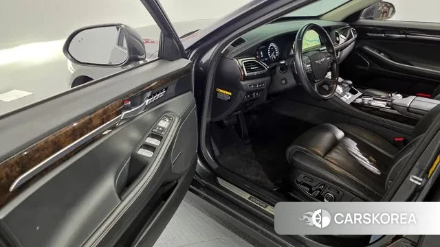 Genesis G90 id 3547328 из Кореи 20