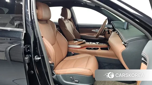 Genesis GV70 id 3473573 из Кореи 20