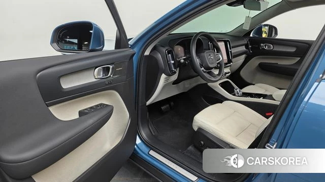 Volvo XC40 id 4428096 из Кореи 36