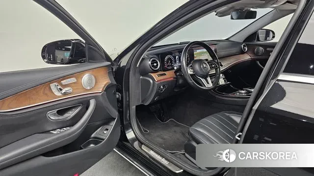 Mercedes-Benz E-Class W213 id 3698548 из Кореи 20