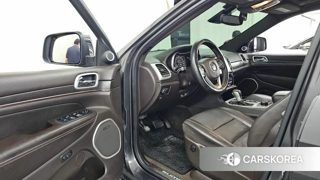 Jeep Grand Cherokee id 4573964 из Кореи 34