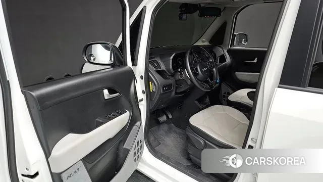 Kia The New Kia Ray EV id 3763650 из Кореи 20