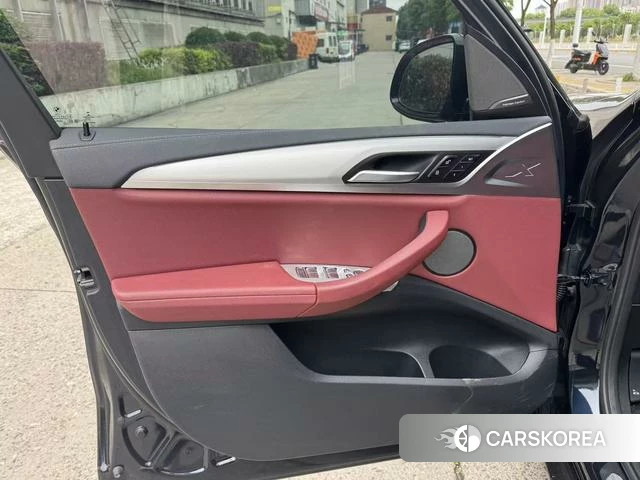 BMW iX3 id 4334765 из Китая 17