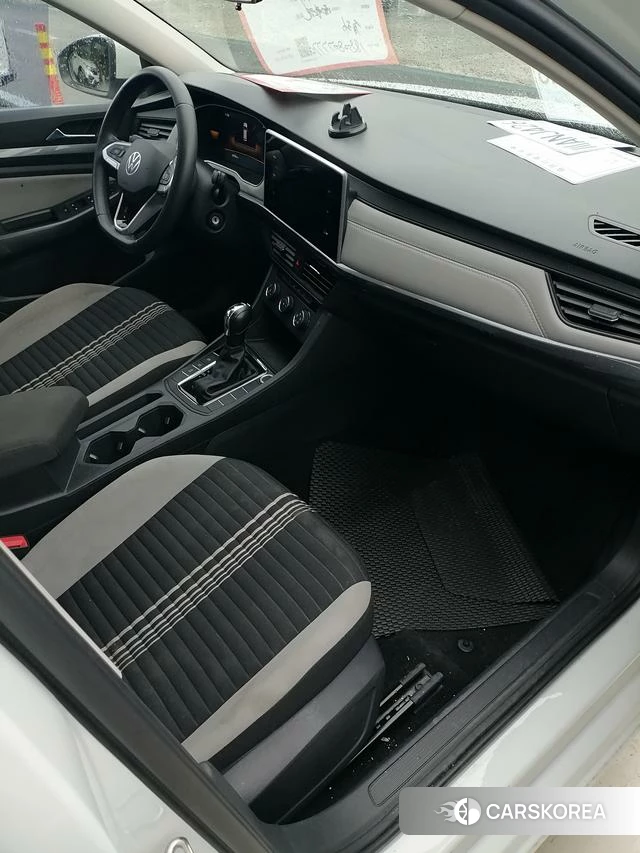 Volkswagen Bora id 4277884 из Китая 11