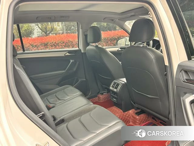 Volkswagen Tiguan L id 4265559 из Китая 17