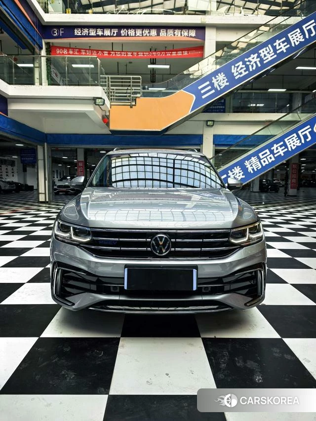 Volkswagen Tiguan L PHEV id 3890480 из Китая 20