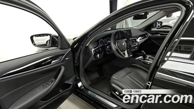 BMW 5 Series (G30) id 2907671 из Кореи 20