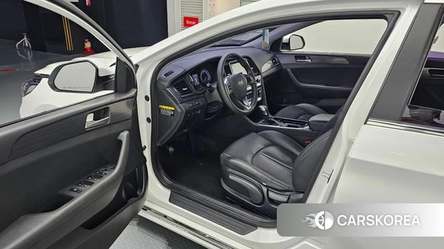 Hyundai Sonata New Rise Hybrid id 4490989 из Кореи 20