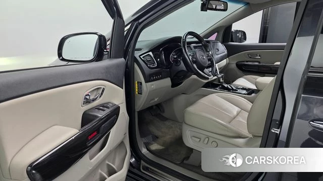 Kia The New Carnival id 3936823 из Кореи 20