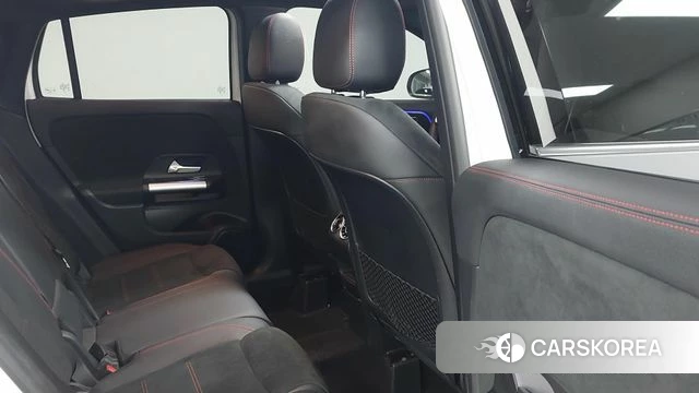 Mercedes-Benz GLA - Class H247 id 4178139 из Кореи 20