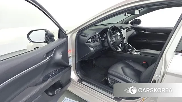 Toyota Camry (XV70) id 3773004 из Кореи 20