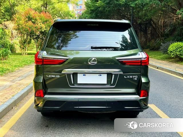 Lexus LX id 4298230 из Китая 20