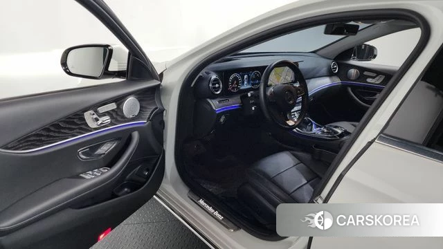 Mercedes-Benz E-Class W213 id 3873764 из Кореи 20