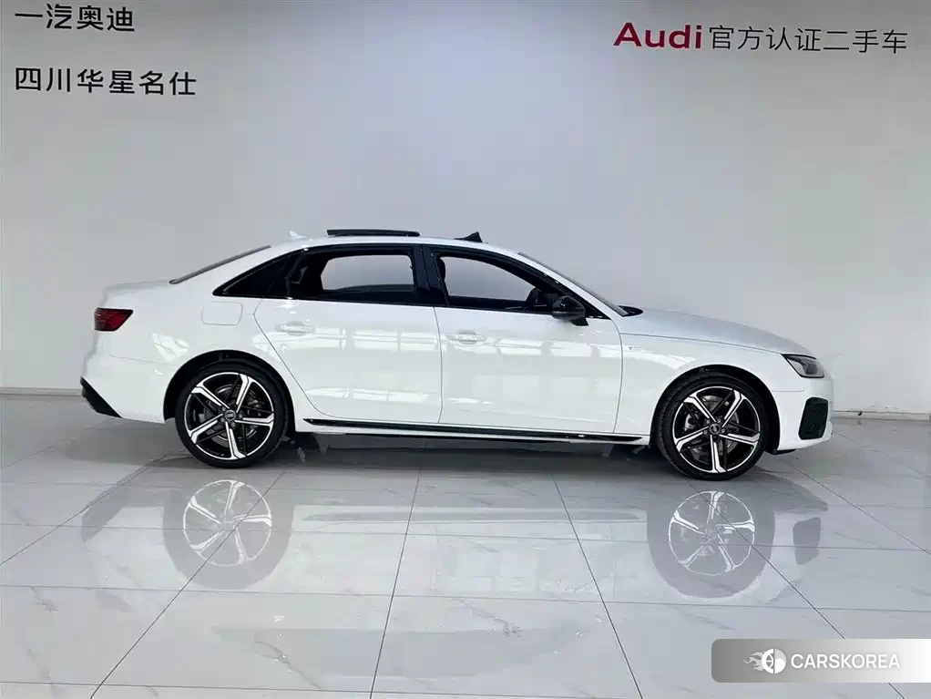 Audi A4L id 4601799 из Китая 21