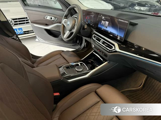 BMW i3 id 4300989 из Китая 10