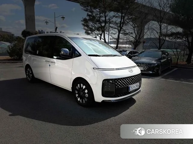 Hyundai Staria id 3739109 из Кореи 16