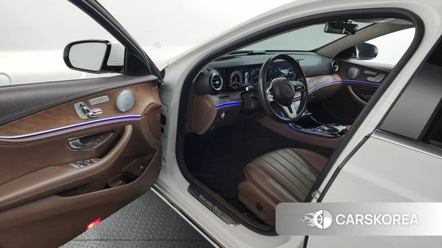 Mercedes-Benz E-Class W213 id 4180486 из Кореи 20