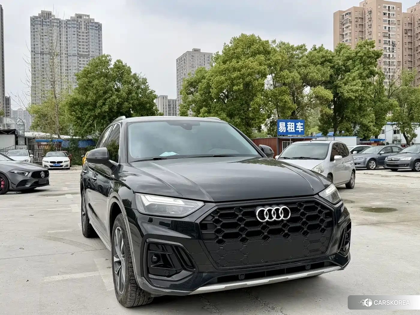 Audi Q5L id 4546339 из Китая 17