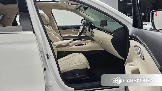 Genesis GV70 id 3597335 из Кореи 20