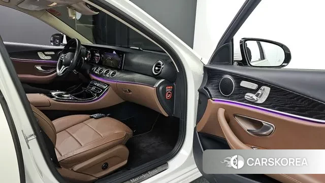 Mercedes-Benz E-Class W213 id 3296836 из Кореи 20