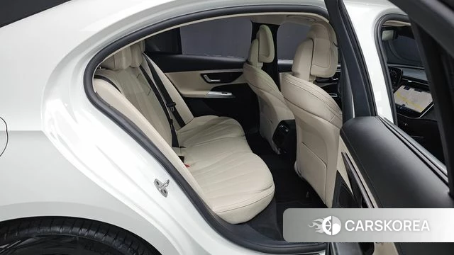 Mercedes-Benz E-Class W214 id 4847280 из Кореи 34