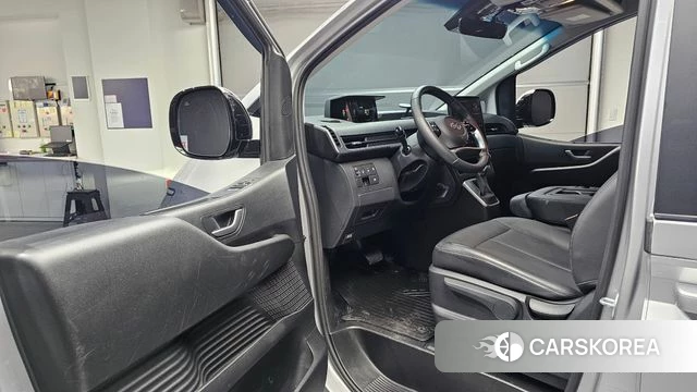 Hyundai Staria id 4292254 из Кореи 20