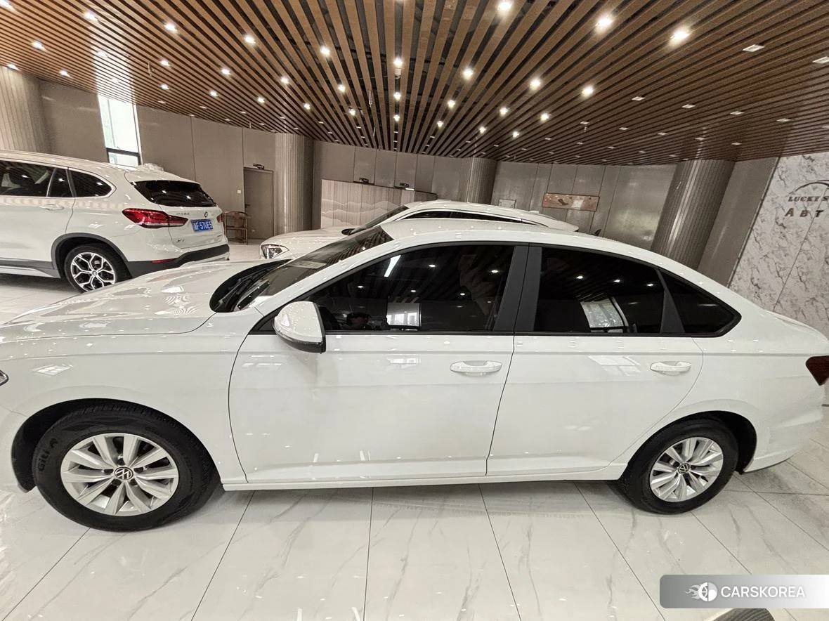 Volkswagen Lavida id 4455177 из Китая 21