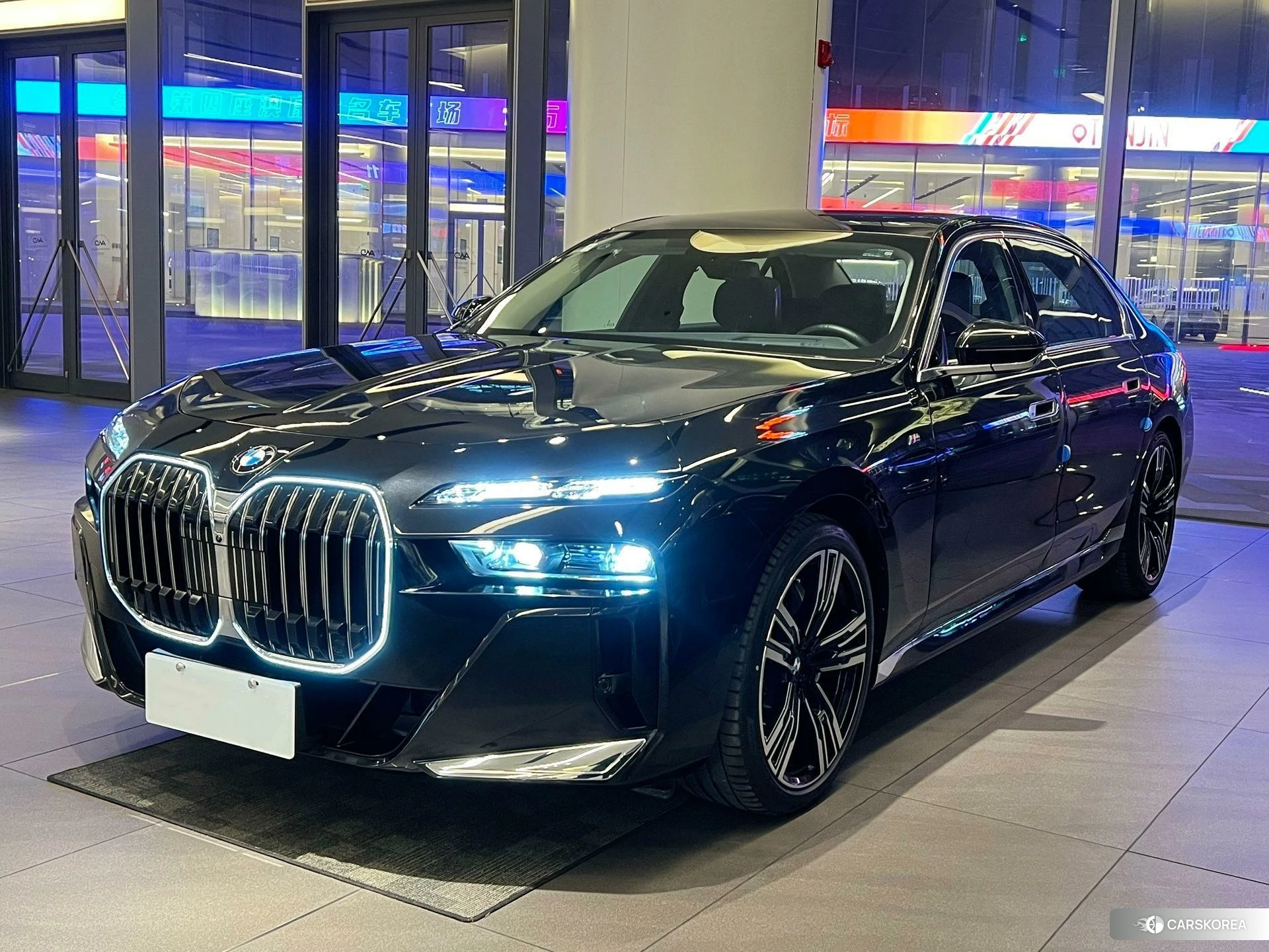 BMW 7 series id 4467538 из Китая 12