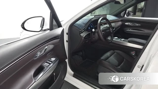 Genesis GV70 id 3463803 из Кореи 20