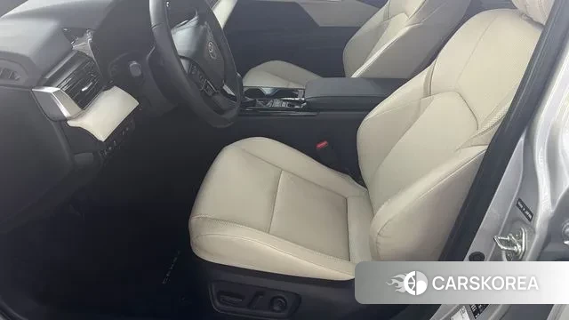 Toyota Camry (XV80) id 3502335 из Кореи 18