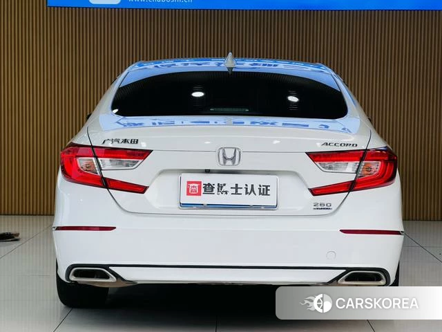 Honda Accord id 4274615 из Китая 13