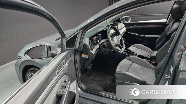 Volkswagen Golf 8th Generation id 4222450 из Кореи 34