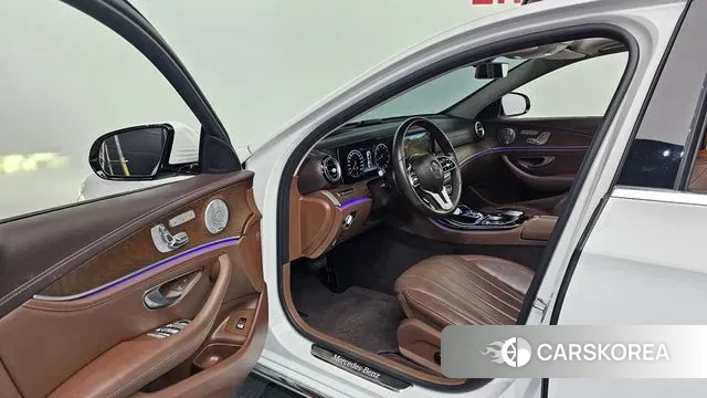 Mercedes-Benz E-Class W213 id 3134185 из Кореи 20