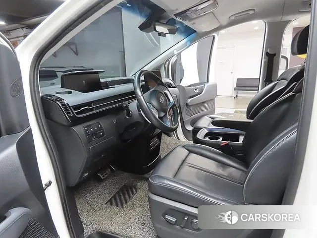 Hyundai Staria id 3621400 из Кореи 20