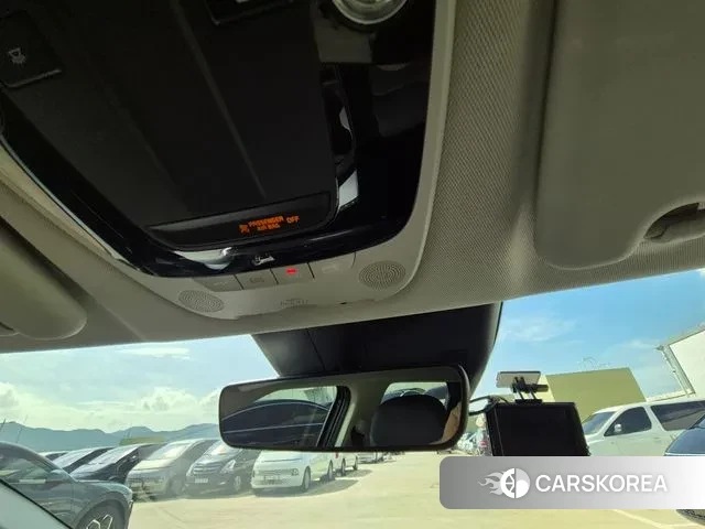 Kia EV6 id 3116473 из Кореи 16