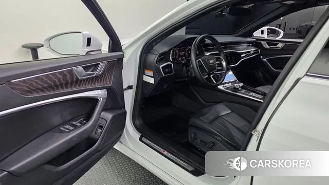 Audi A6 (C8) id 3712211 из Кореи 20