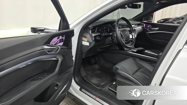Audi e-Tron id 4675973 из Кореи 20