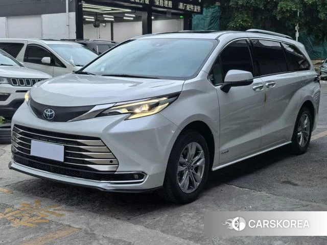 Toyota Saina id 4274595 из Китая 15