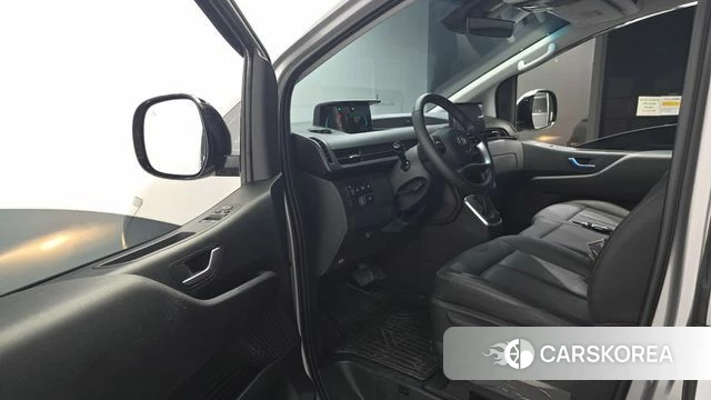 Hyundai Staria id 4468288 из Кореи 32