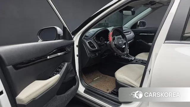 Kia Seltos id 3348684 из Кореи 20