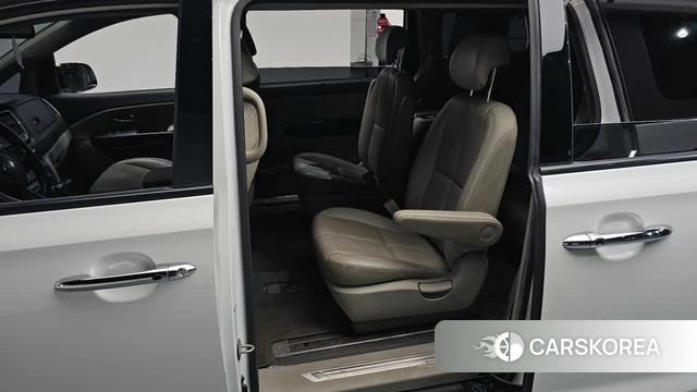 Kia The New Carnival id 3911983 из Кореи 20