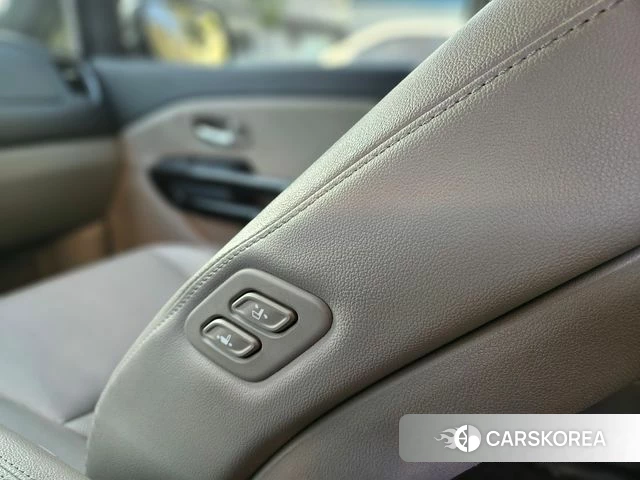 Kia The New Carnival id 4918655 из Кореи 20