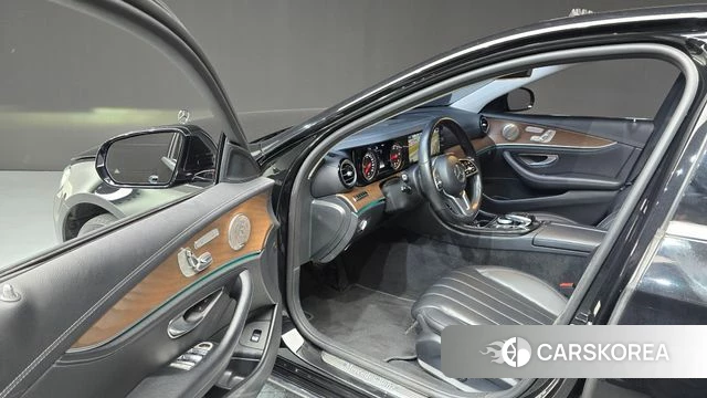 Mercedes-Benz E-Class W213 id 4614687 из Кореи 20