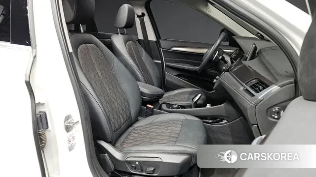 BMW X1 (F48) id 3028411 из Кореи 20