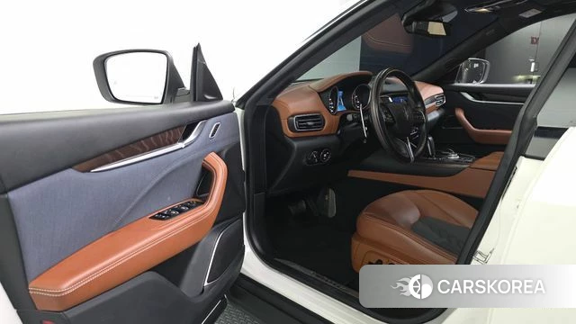 Maserati Levante id 3916366 из Кореи 20