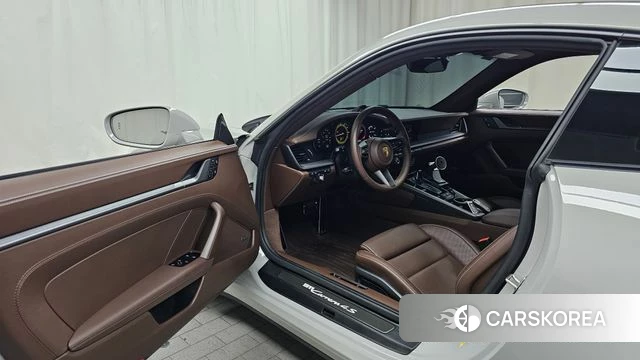 Porsche 911(992) id 3799730 из Кореи 20