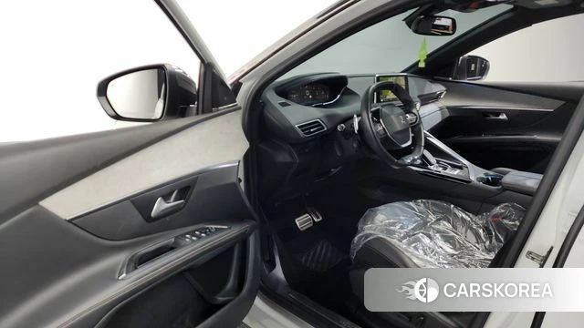 Peugeot 5008 second generation id 4020268 из Кореи 20