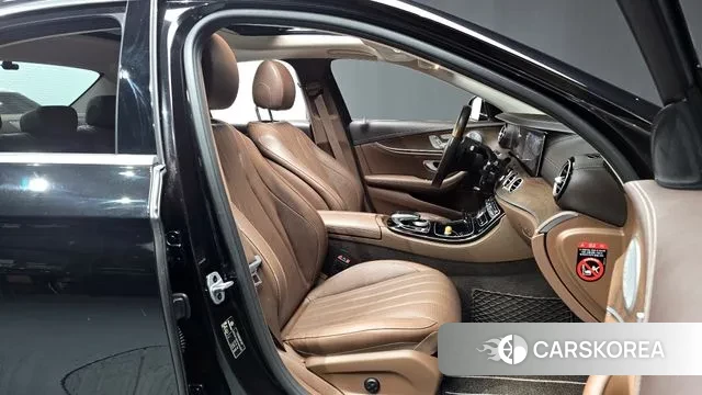 Mercedes-Benz E-Class W213 id 3661660 из Кореи 20